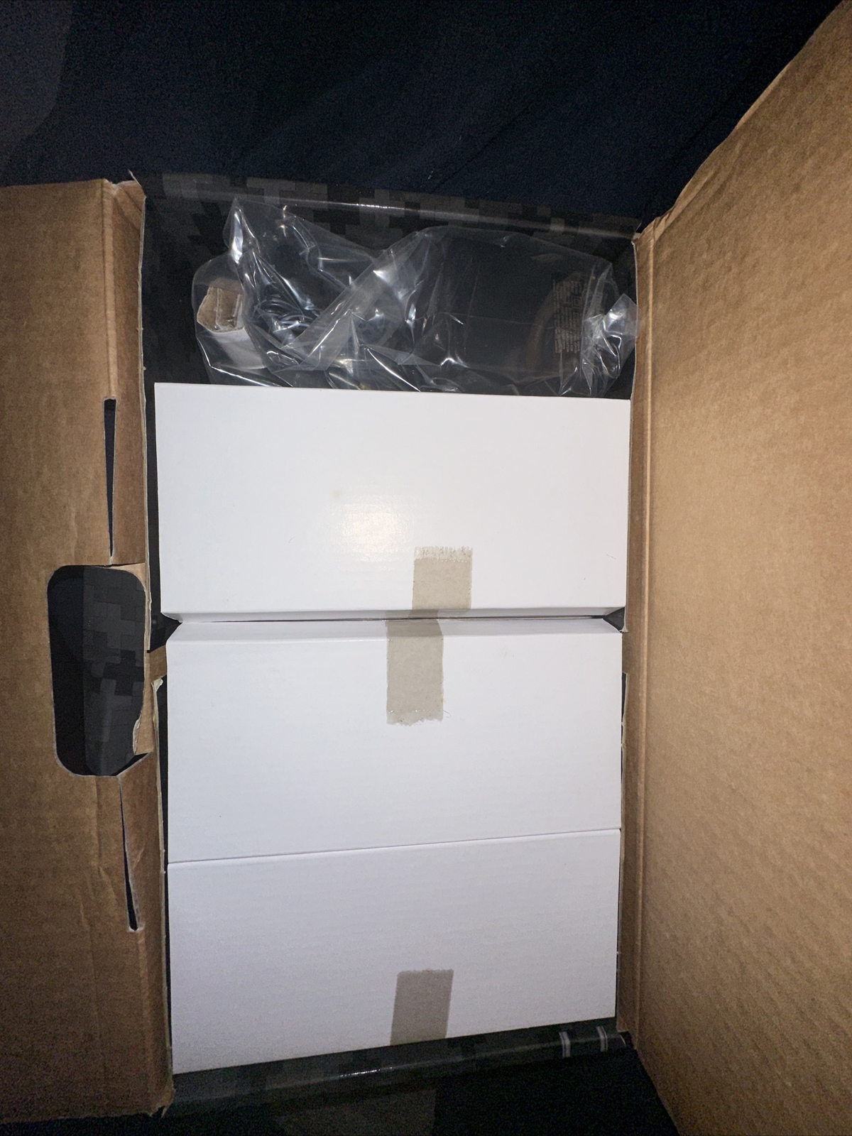 NEW Radio Shack Pro197 Digital Trunking Desktop Mobile Radio Scanner