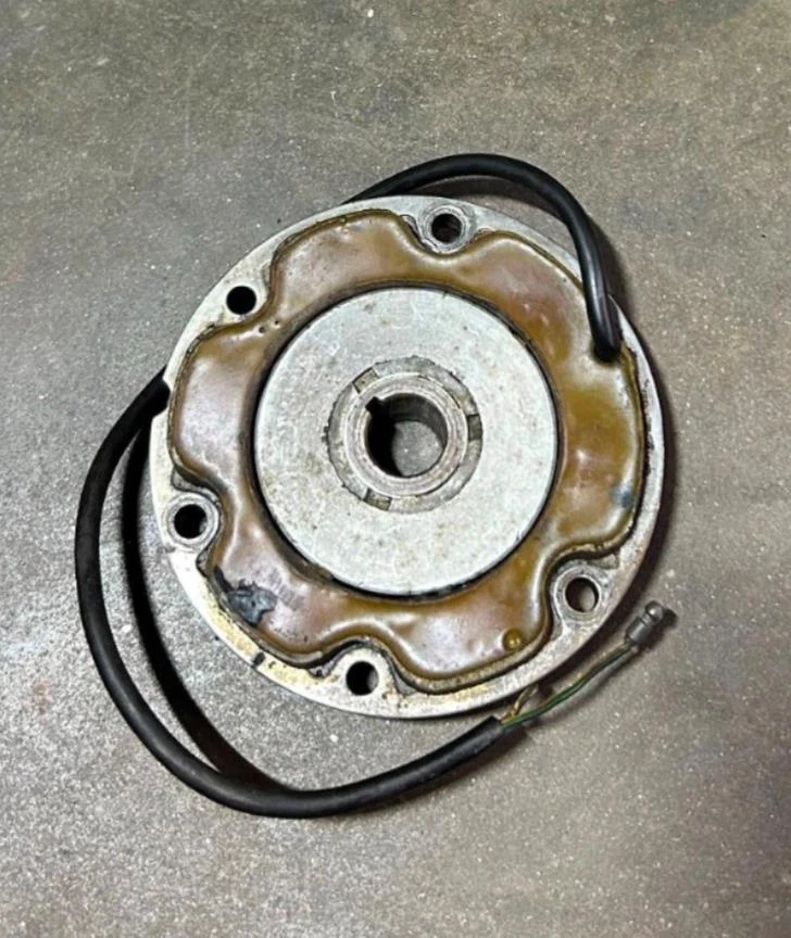 Stator 2 wire Triumph Norton BSA all 500 650 twins 750 single phase 47205 10 amp - Image 2 of 3