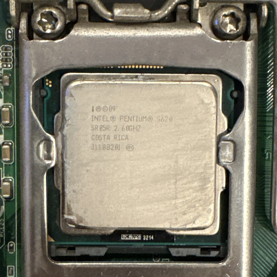 Intel DH61WW Desktop micro ATX Motherboard- G23116-204 W Pentium G462 GUC - Image 3 of 4