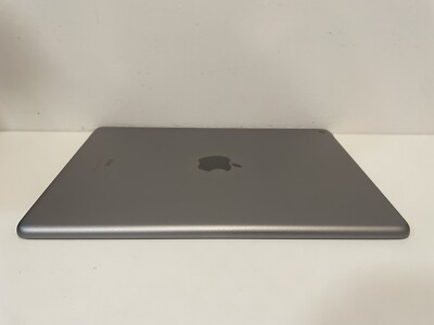 Apple iPad 5th Gen 32GB, Wi-Fi, 9.7 inch Tablet - Space Gray