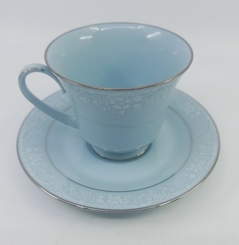 Noritake Fidelity Dinnerware 6pcs. Setting Blue White Flowers Platinum Trim EUC - Picture 6 of 11