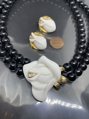 VTG KENNETH JAY LANE KJL For Avon White Roses Necklace And Pierced