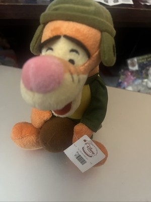 Disney Store Exclusive 7'' Tigger Football Stuffed Plush w/Tags, New