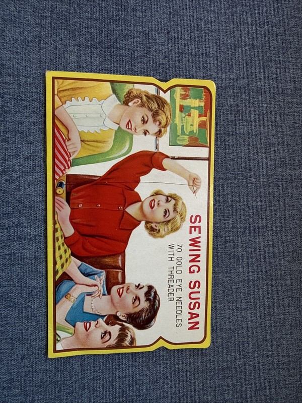 Vintage Sewing Susan Gold Eye Needles with Threader