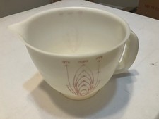Vintage Tupperware Mix N Store Measuring Cup 2 Qts