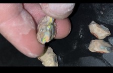 11.90ct. TopGem Color Pea Nobbys Super Bright Australian Opal Rough