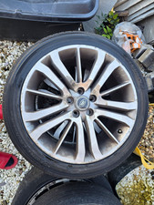4 X Land Rover Weels And Tyres