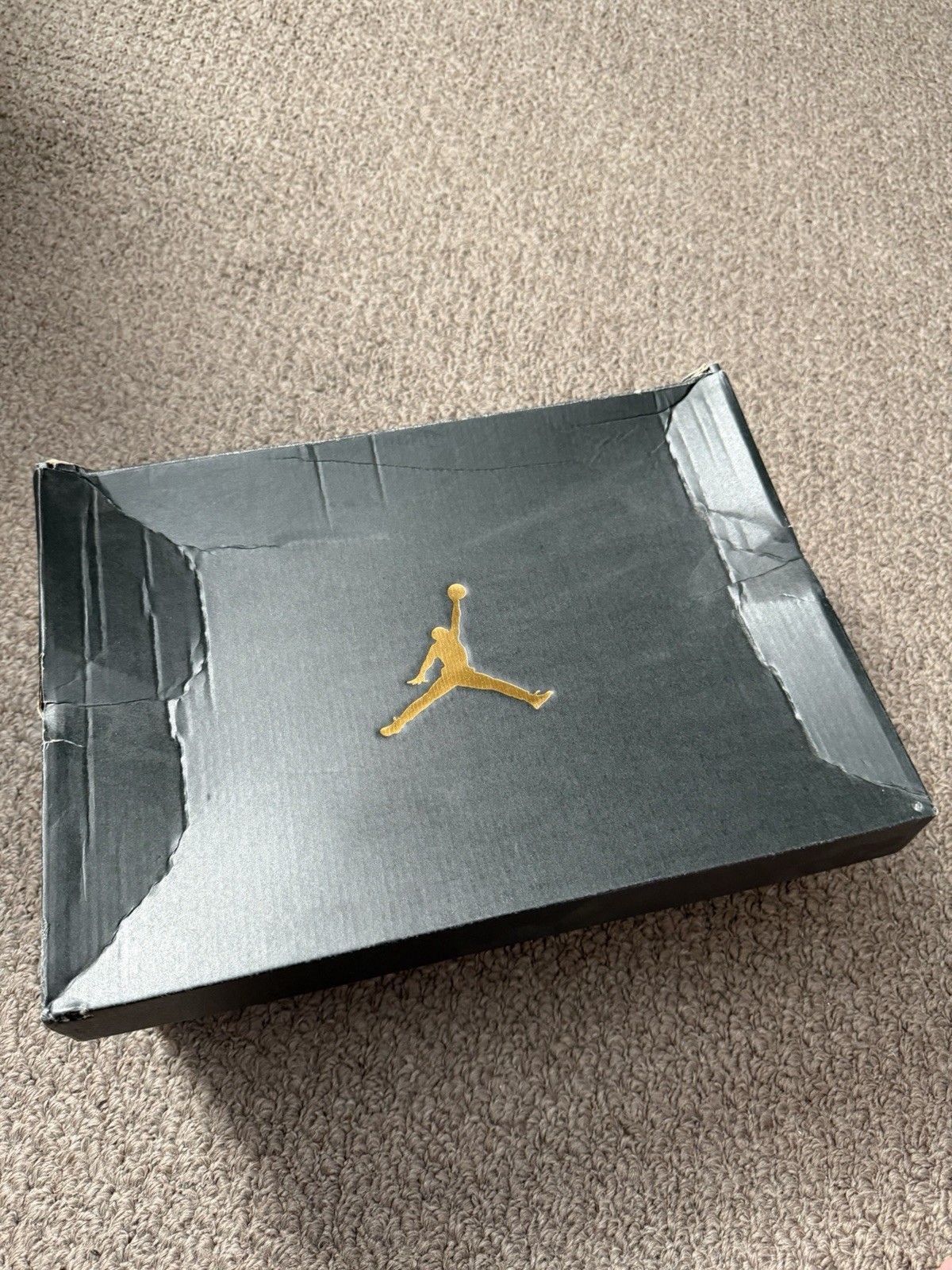 NIB 2020 Nike Air Jordan 1 Mid Chicago New Men's Size 9.5 thumbnail 13