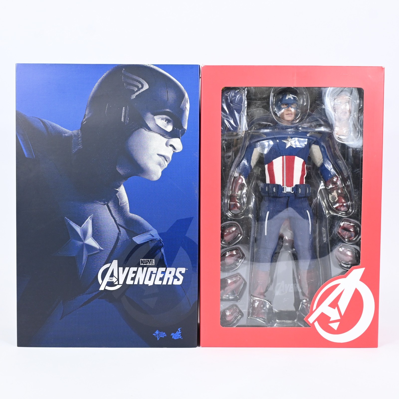 Hot Toys MMS174 The Avengers Captain America Marvel 1/6 Action Figure