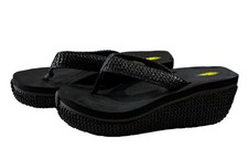 Volatile Black Textured Thong Wedge Slip On Sandals Women  s Size 8 Casual
