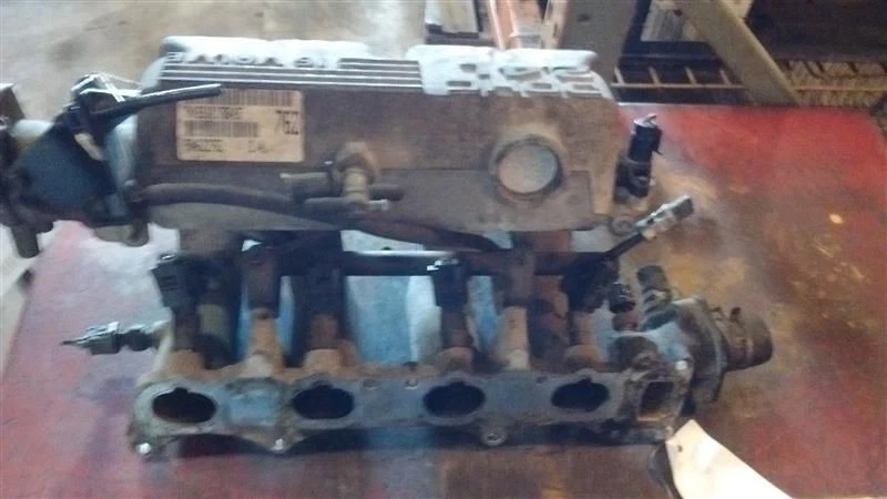 Colector de admisión 4-148 2,4 L superior compatible con caravana 96-97 442274 Foto 2 de 2