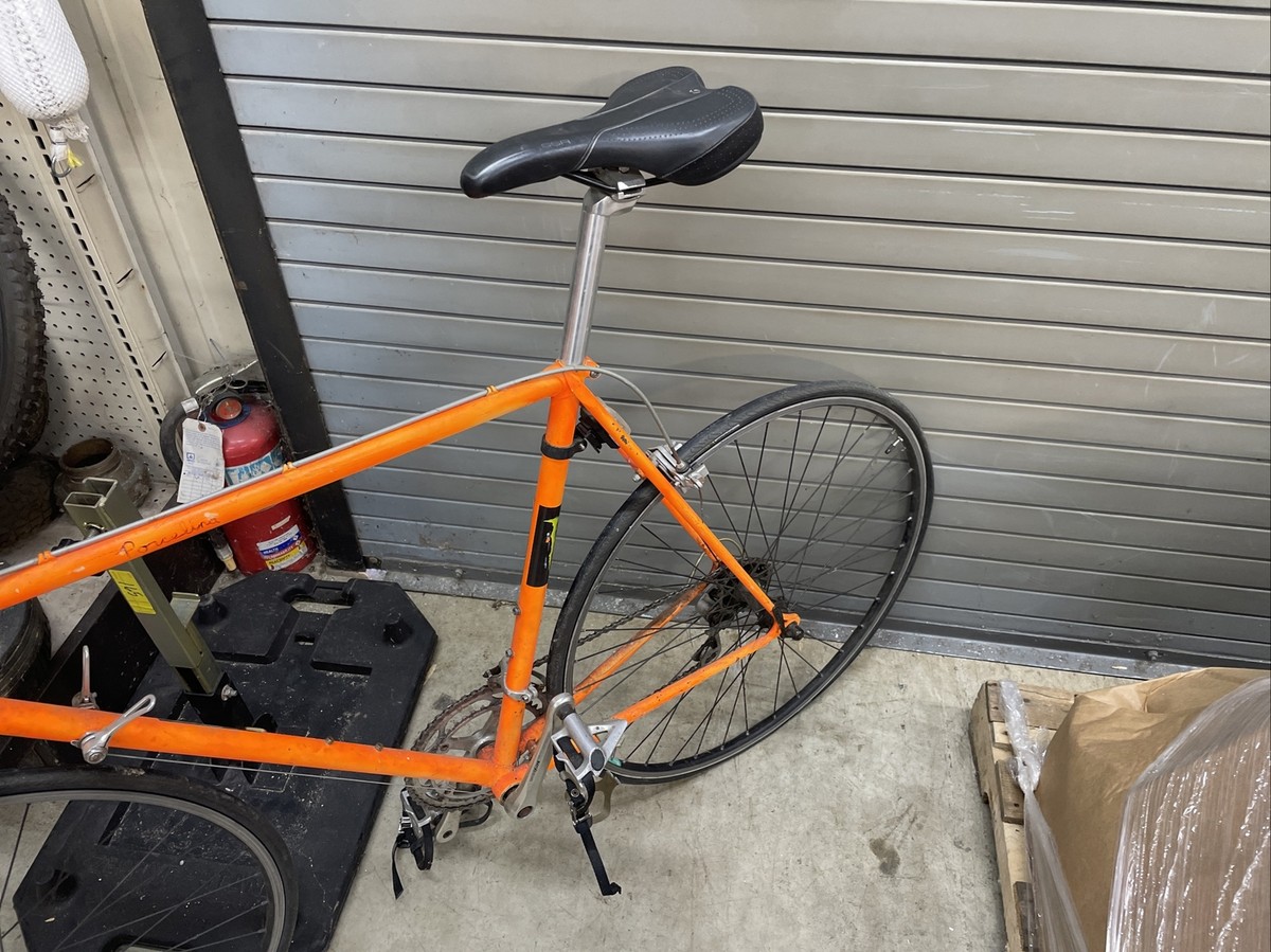 Mecacycle Turbo Steel Artisanal Frame road bike Super Vitus