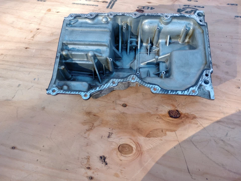 Pan de aceite 2,0 L 2012-2019 Ford Focus C-MAX Fusion MKZ sin turbo genuino OEM Foto 3 de 4