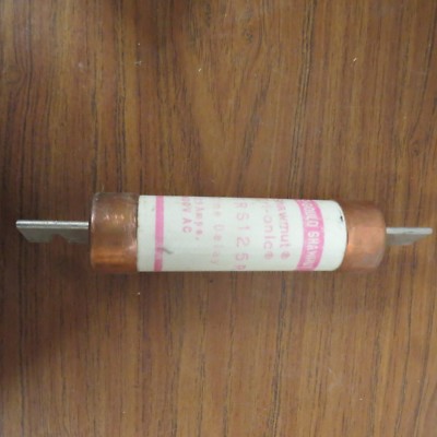 + Gould Shawmut TRS125R 125A 600V Tri-onic Fuse