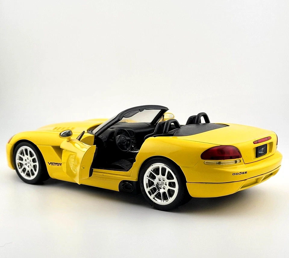 Dodge Viper SRT-10 2003 ERTL 2 amarillo rápido y los 2 furiosos escala 1/18 Foto 2 de 4