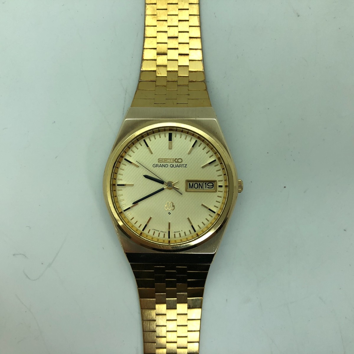 w2177] SEIKO GRAND QUARTZ 9943-8000 All original CAP GOLD GQ New 