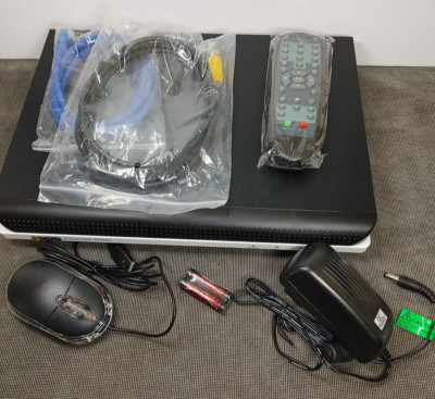 Q See QS494 DVR Security Surveillance System w/Remote Mouse Adapter -NO Cameras