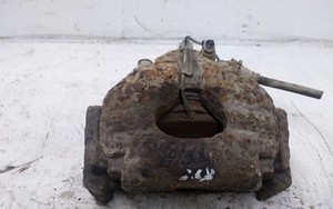 VW SHARAN 7M8, 7M9, 7M6 Bremssattel vorne links 1.9 Diesel 96kw 2003 27624108