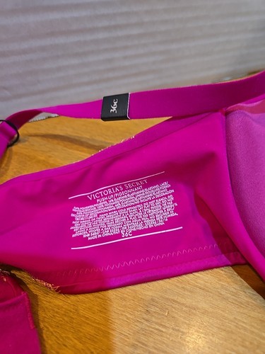 Victoria’s Secret gepolsterter Push-up-BH Satin Spitze 36C fuchsia & goldfarben AbFab! Neu mit Etikett - Bild 9 von 10
