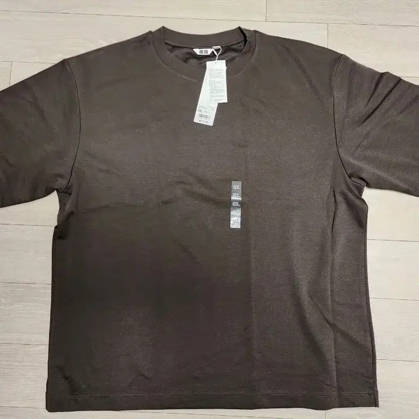 Uniqlo U Airism Cotton Oversized Crew Neck T-Shirt New thumbnail 3