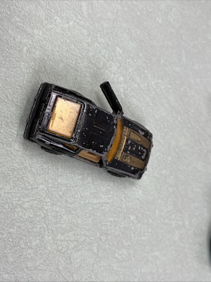 Vintage Matchbox Cats Lot 1980s SAAB Corvette Ferrari Sheriff With 1983 Car Case - Image 4 of 4