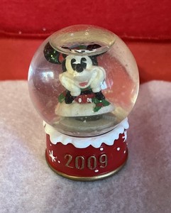 VTG. Disney Mickey Mouse JCPenney 2009 Christmas Mini Snow Globe New In Box