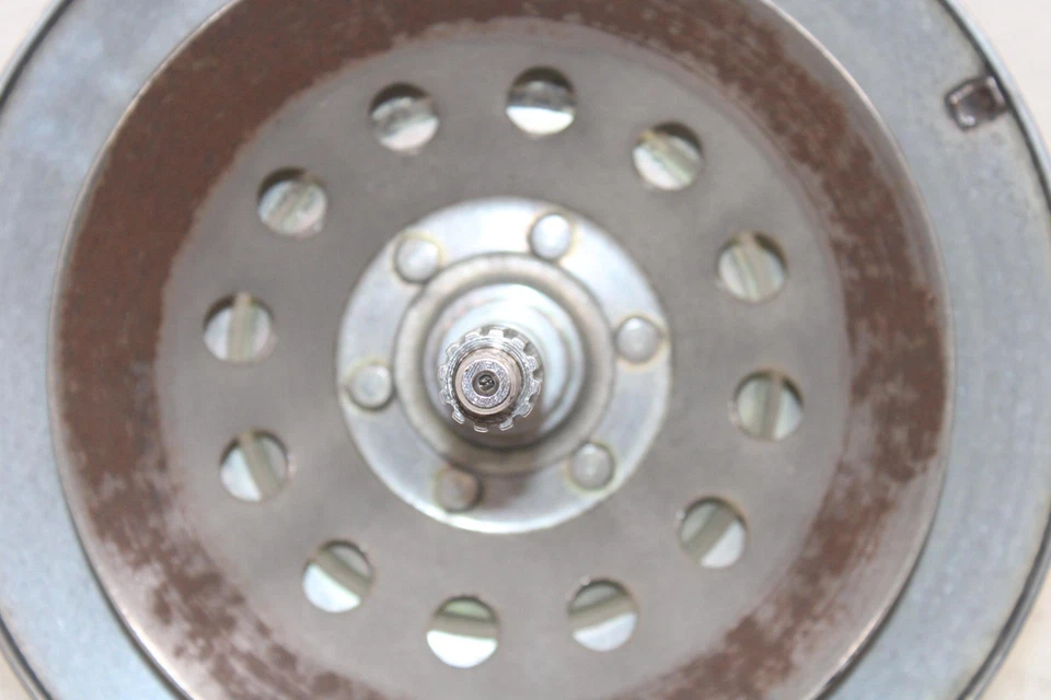 1985 Yamaha Enticer 340 Oem Secondary Clutch 8G8-17660-01-00 SY127 - Image 3 of 4