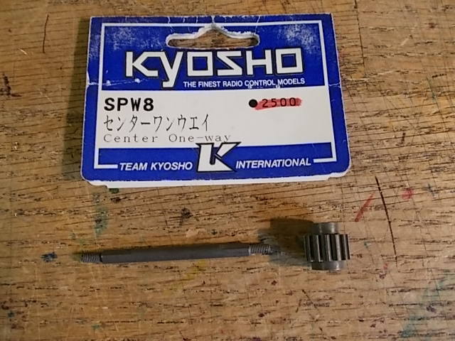 SPW8 Center One-Way Shaft & Pulley - Kyosho Pure Ten TF-2 TF-3 EP