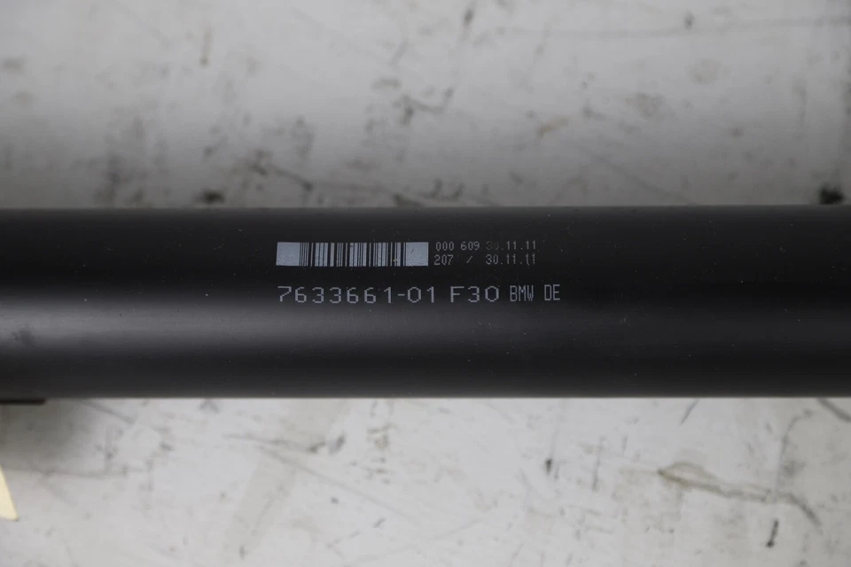 2012-2018 BMW 320I 328I F30 2.0L GAS RWD REAR DRIVESHAFT PROPELLER CARDAN OEM - Image 3 of 4