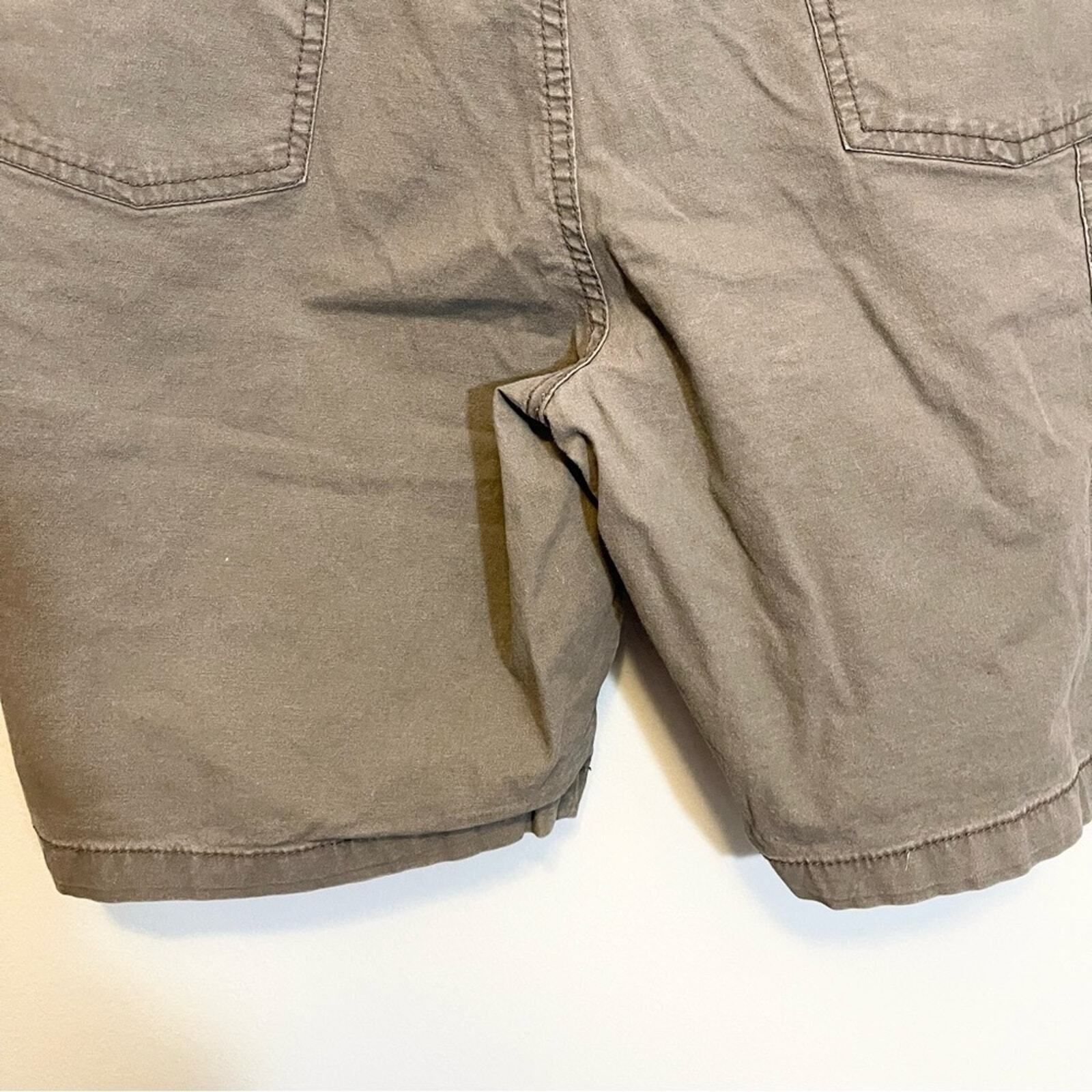 Copper & Oak Men's Green Flat Front Regular Fit Stret… Gem