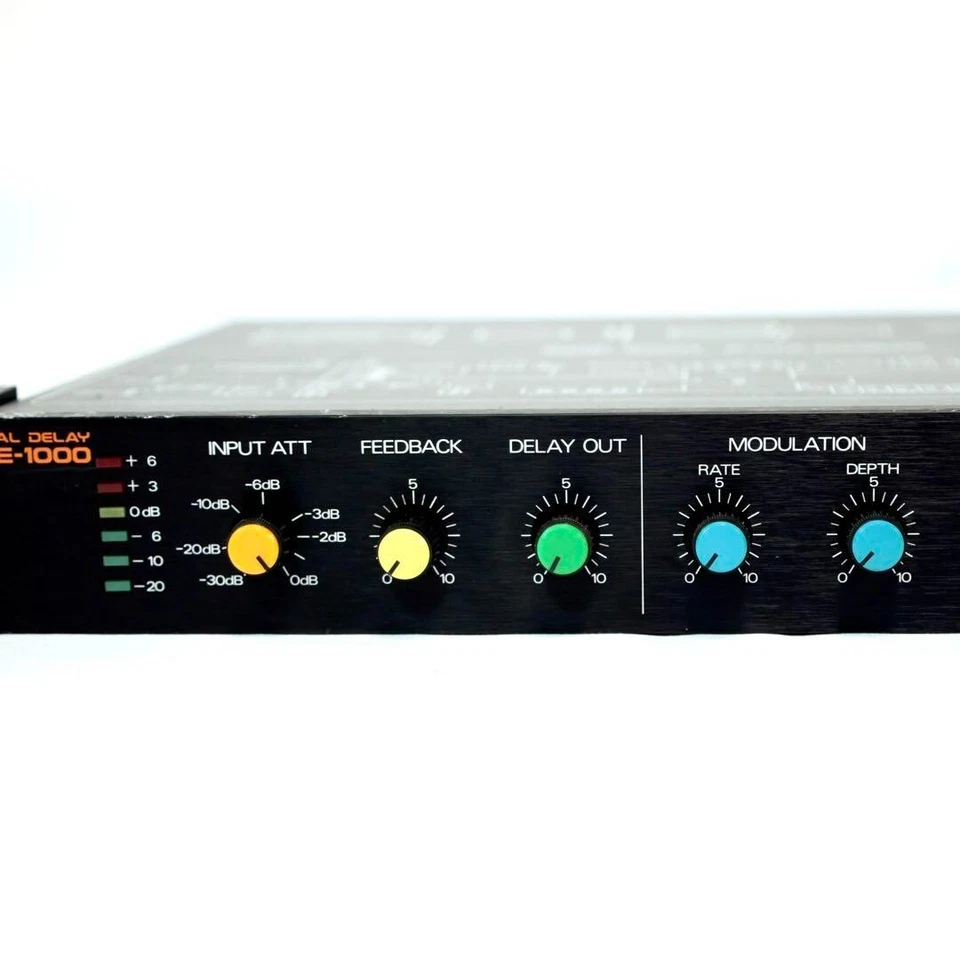 Roland SDE-1000 Digital Delay Rack Effects Processor Japan - Image 4 of 4