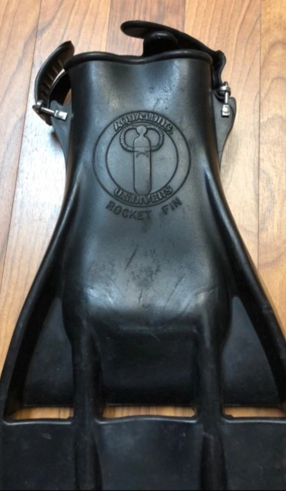 Aletas de buceo Scubapro Jet con correa de tacón de resorte Foto 2 de 4