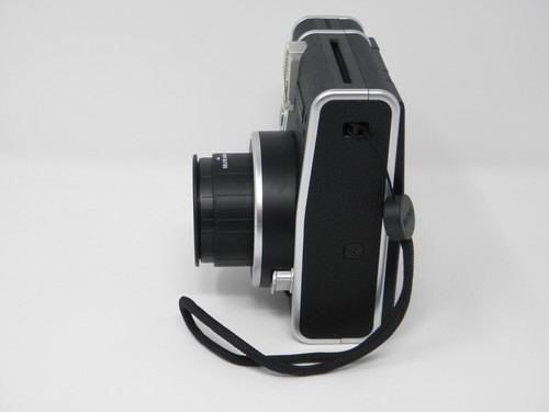 Fujifilm Instax Mini 40 Black Instant Camera Tested - Picture 4 of 10