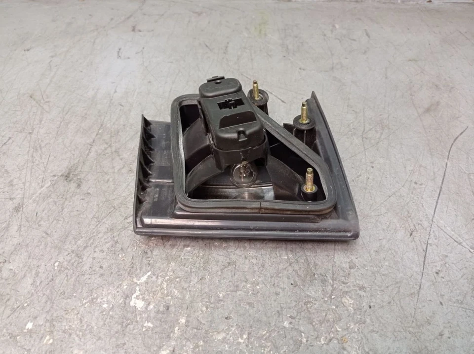 Faro Posteriore Interno Destro Per SAAB 9-3 CABRIOLET YS3D 2.0 TURBO 483118 - Immagine 4 di 4