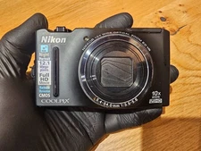 Nikon COOLPIX S8100 12.1MP Digital Camera - Black