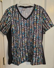 Women's Cherokee Multicolor Heart Design Scrub Top Size M