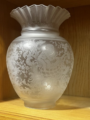 ANCIENNE TULIPE GLOBE DE LAMPE A PETROLE SIGNE SAINT LOUIS SHADE OIL LAMP - Picture 4 of 11