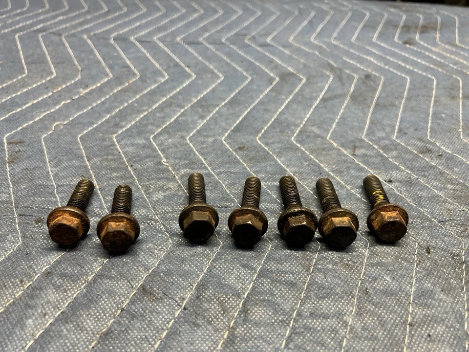 1998-2000 Volvo V70R V70 motor para transmissão campainha carcaça conjunto de parafusos fabricante de equipamento original #4004E - Imagem 4 de 4