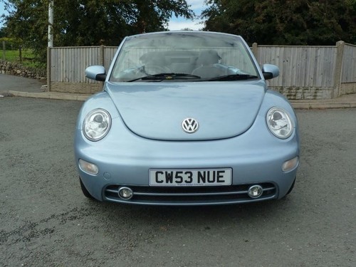 Volkswagen Beetle 2004 Convertible 2.0 2dr restored Petrol - Picture 16 of 18