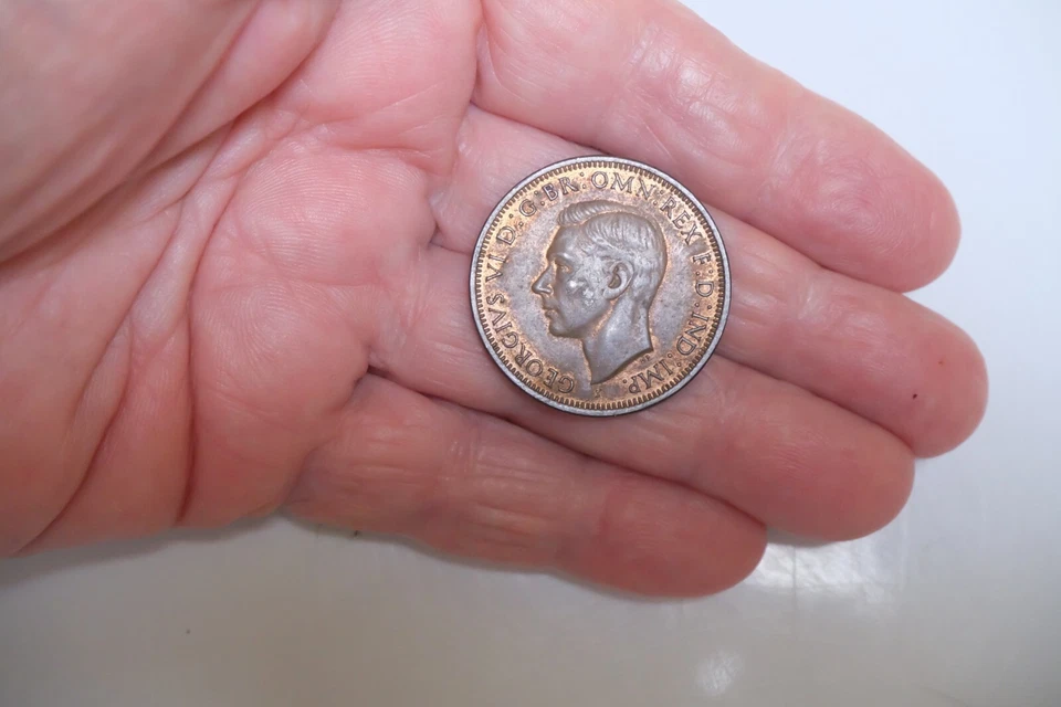 1942-I BOMBAY Mint AUSTRALIAN PENNY    Beautiful - Image 3 of 4