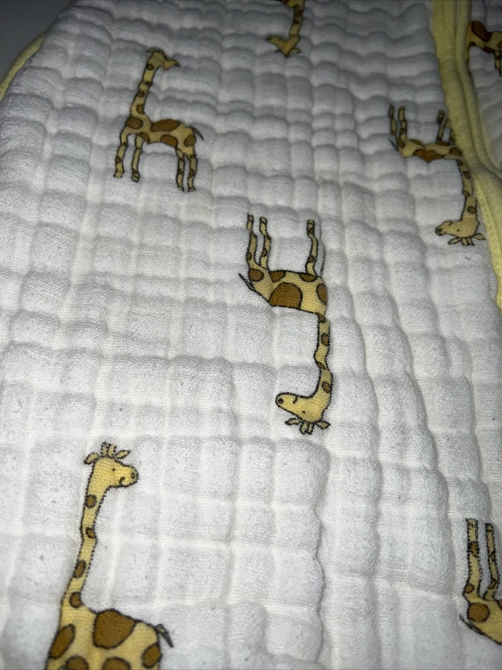 Aden And Anais Muslin Sleep Sack Giraffe Newborn NB 0-6 Months 10-18 Lbs - Image 2 of 4