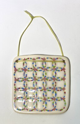 Celebration Of American Quilts Tile Double Wedding Ring Wall Hanging/Ornament 