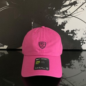 pink nike golf hat
