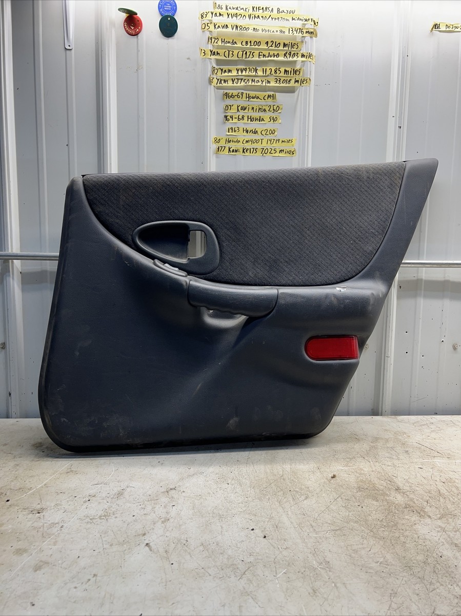 1997-2003 Pontiac Grand Prix Right Passenger Rear Door Trim Panel