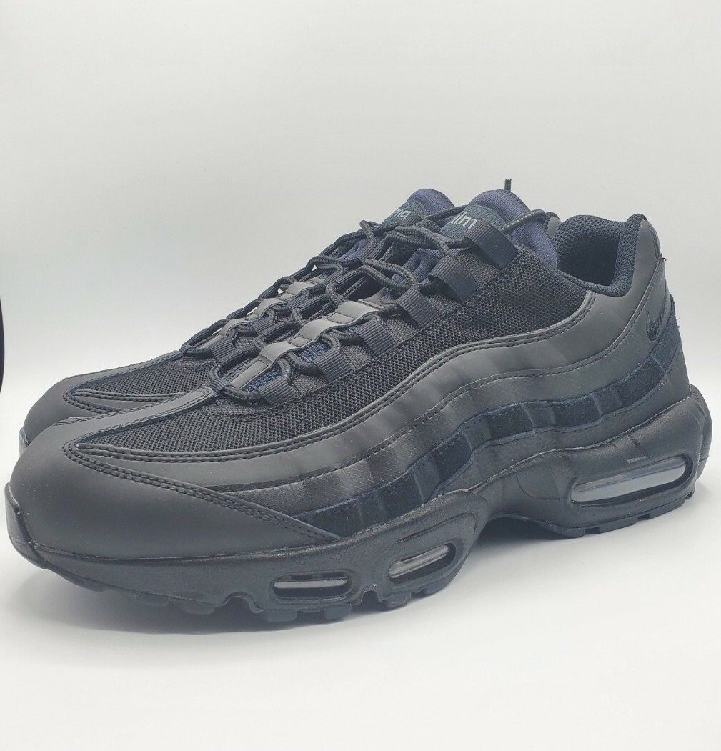 nike air max 95 essential triple black