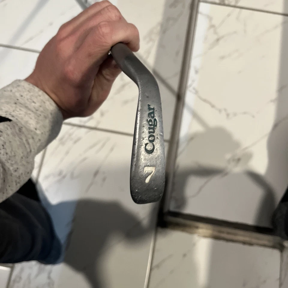 Golfsmith Lady Classic 7 Hierro / Derecha / Damas Acero ~ 34.5" / Buen agarre / Foto 2 de 4