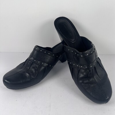 Bare Traps Quantra Clog Women's Black M Leather Buckle