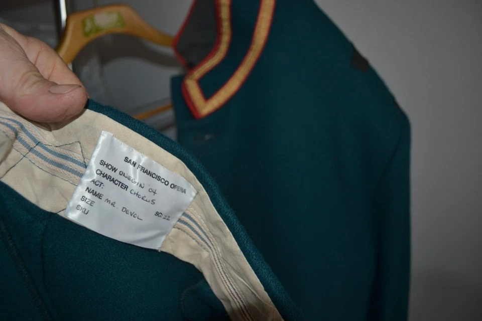 Disfraz estilo militar de la producción de ópera SF de Onegin. Hecho a medida para mostrar. Foto 3 de 4