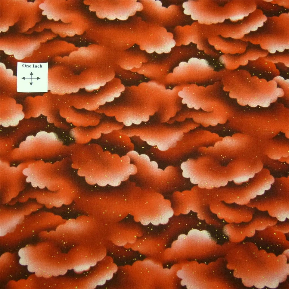 Tela de algodón Little "Clouds" metálica dorada, naranja y marfil de Kona Bay Foto 3 de 3