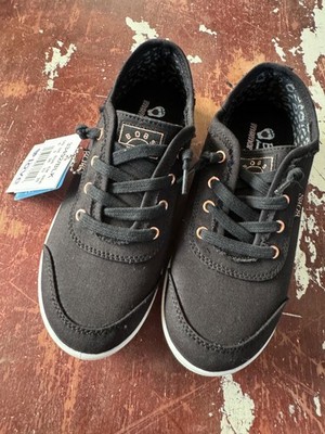 brand new bobs Skechers size 6 womans
